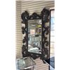 Image 1 : ORNATE FRAMED MIRROR