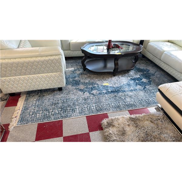 PATTERNED AREA RUG