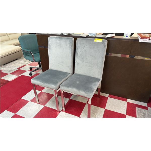 PAIR OF MODERN CHROME FABRIC CHAIRS