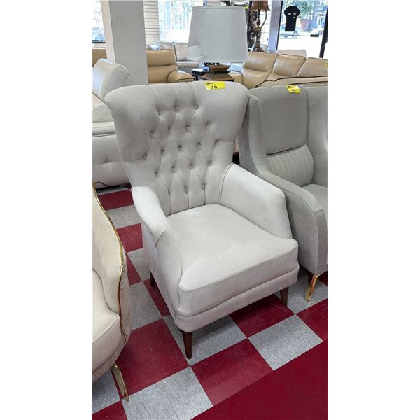 MODERN TUFTED LEATHER ARM CHAIR