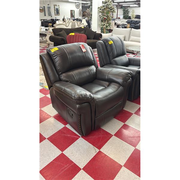 LEATHER RECLINER