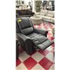 Image 2 : LEATHER RECLINER
