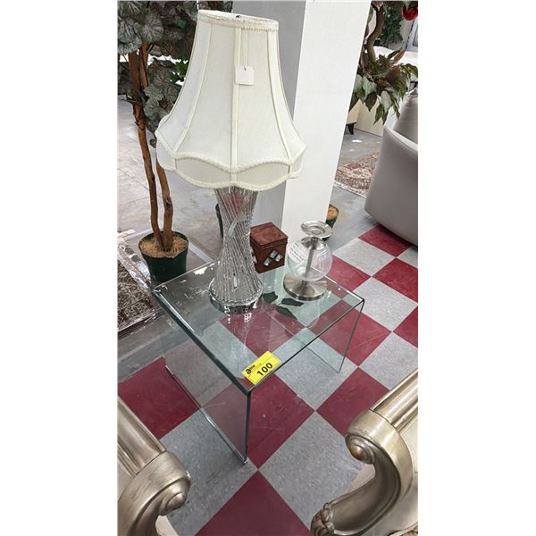 GLASS END TABLE WITH TABLE LAMP & DECOR CONTENTS
