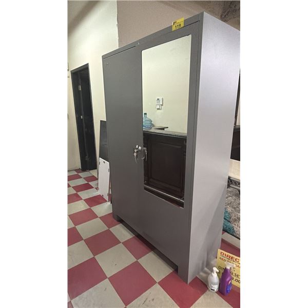 MODERN METAL WARDROBE WITH MIRROR