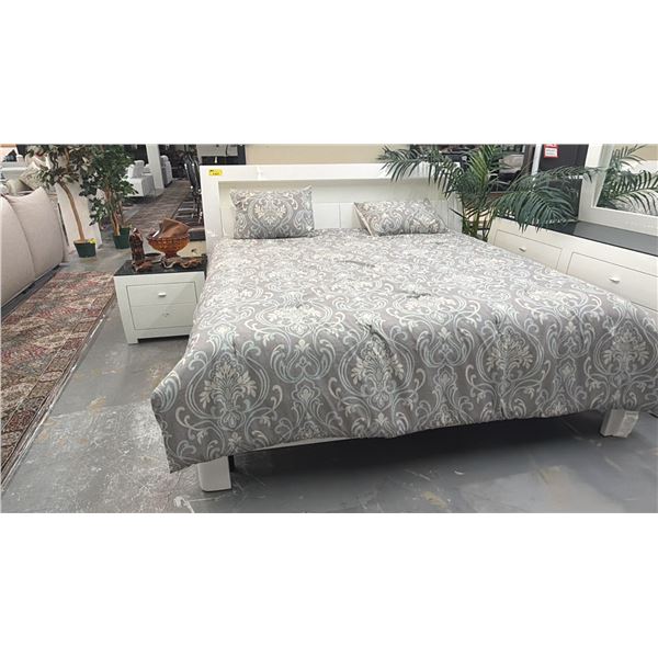2-PC BEDROOM SUITE INCLUDING; QUEEN SIZE BED WITH SLEEPERA MATTRESS & SIDE TABLE