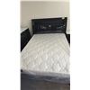 Image 1 : QUEEN SIZE BED WITH DREAMBOAT CHARLIE MATTRESS