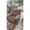 Image 1 : FABRIC RECLINER