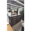 Image 4 : 7-PC BEDROOM SUITE INCLUDING; KING SIZE BED WITH MATTRESS & BEDDING, DRESSER WITH MIRROR, HIGHBOY