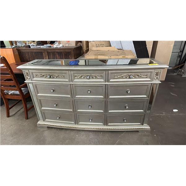 MODERN 12-DRAWER MIRROR TOP DRESSER (MIRROR DAMAGED)
