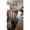 Image 3 : ASSORTED ITEMS INCLUDING; FURNITURE, FLOOR LAMPS, AREA RUGS & MORE *MUST TAKE ALL IN PHOTOS*