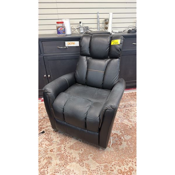 LEATHER ELECTRIC RECLINER