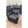 Image 1 : LEATHER ELECTRIC RECLINER