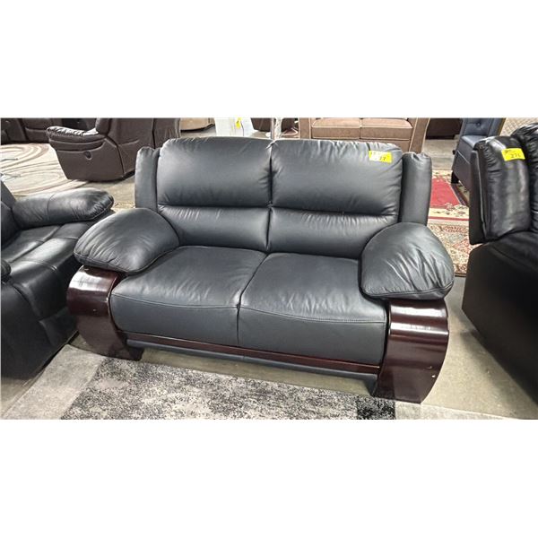 WOOD & LEATHER LOVESEAT