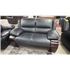Image 1 : WOOD & LEATHER LOVESEAT