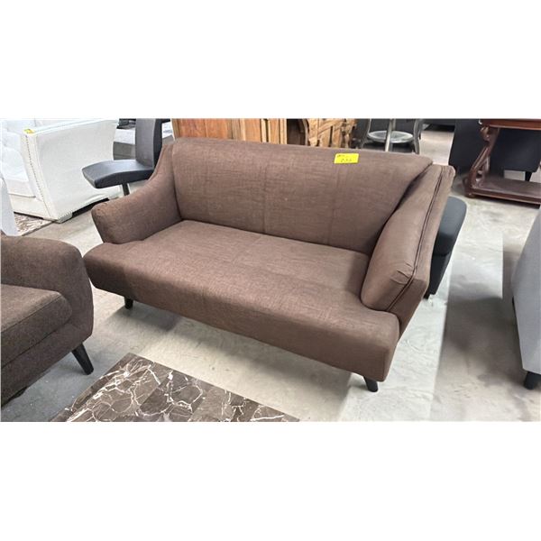 FABRIC LOVESEAT