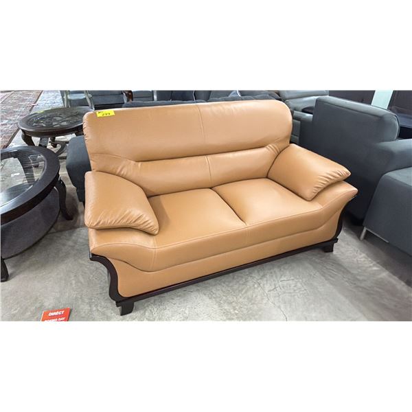 LEATHER LOVESEAT