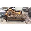 Image 1 : FABRIC & TUFTED LEATHER CHAISE LOUNGER WITH THROW PILLOW