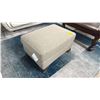 Image 2 : FABRIC OTTOMAN