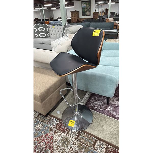 CHROME BASE ADJUSTABLE BAR CHAIR