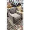 Image 1 : FABRIC LOUNGE CHAIR