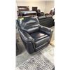 Image 1 : ELECTRIC LEATHER RECLINER