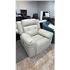 Image 1 : ELECTRIC LEATHER RECLINER