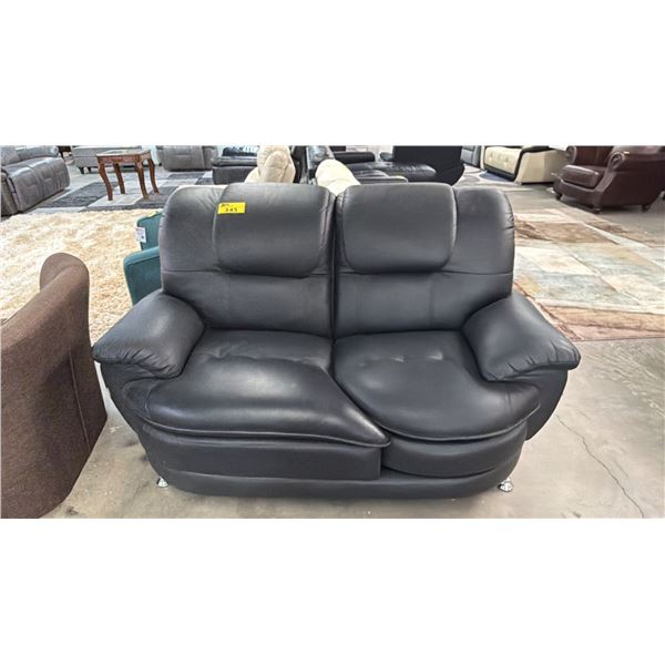 LEATHER LOVESEAT