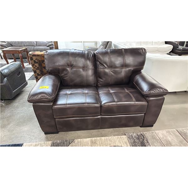 LEATHER LOVESEAT
