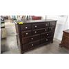 Image 1 : 10-DRAWER WOOD DRESSER