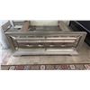 Image 3 : LEATHER & MIRRORED TRIM QUEEN SIZED BED & NIGHT STAND