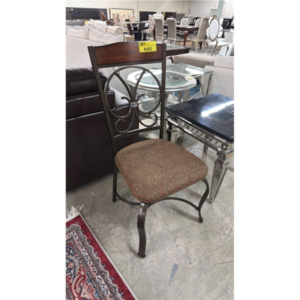WOOD & FABRIC DINING CHAIR