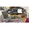 Image 1 : 5 ASSORTED CHAIRS