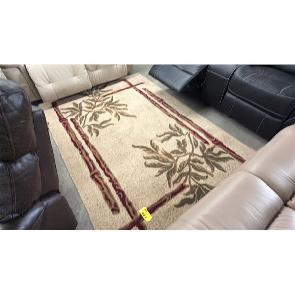PATTERNED AREA RUG
