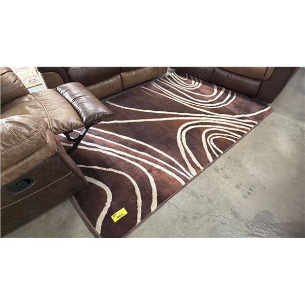 PATTERNED AREA RUG