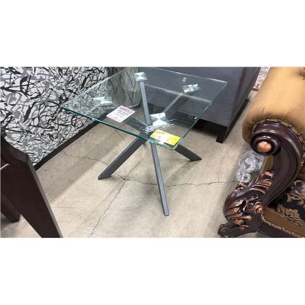 SQUARE MODERN GLASS TOP END TABLE