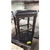Image 4 : 2 ASSORTED END TABLES & STOOL