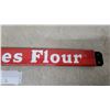 Image 4 : Five Roses Flour Porcelain Enamel Advertising Door Push Bar 3.75 x 32" Vintage