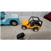 Image 5 : Lot of 5 Vintage Toy Vehicles: Nylint Grand Prix Special Race Car, #98 Formula Racer Schuco and