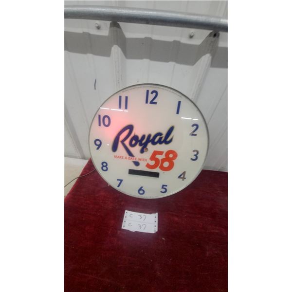 Royal 58 Beer Illuminated Advertising Clock by Pam Clock Co., Duluth Brewing Lights up Missing Time