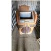 Image 1 : Vintage Wurlitzer Model 600 Jukebox with Art Deco Cabinet and Record Mechanism Parts or Project