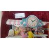 Image 3 : New Haven Quartz 1950s Diner Scene Wall Clock with Jukebox and Soda Counter Formed Plastic 13 x 21"