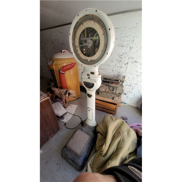 Vintage Canadian Toledo Coin-Operated Porcelain Floor Scale
