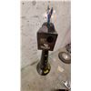 Image 5 : Wake the Wizard Coin-Operated Fortune Teller Arcade Machine with Crystal Ball
