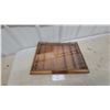 Image 5 : Vintage Gillette Wooden Countertop Display Case with Glass Front and Shelves 14 x 18"