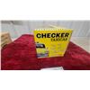 Image 5 : Sun Star 1981 New York Checker Cab 1:18 Scale Die-Cast Taxicab Model Wih Box