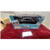 Image 1 : American Muscle Bodyshop American Graffiti '55 Chevy 150 1:18 Scale Die Cast Kit with Box
