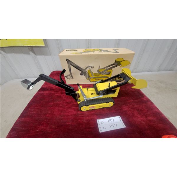 Tonka Trencher No. 2534 Pressed Steel Toy with Original Box Vintage