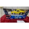 Image 3 : Muscle Machines '66 GTO 1:18 Scale Die-Cast Model Car in Yellow with Box