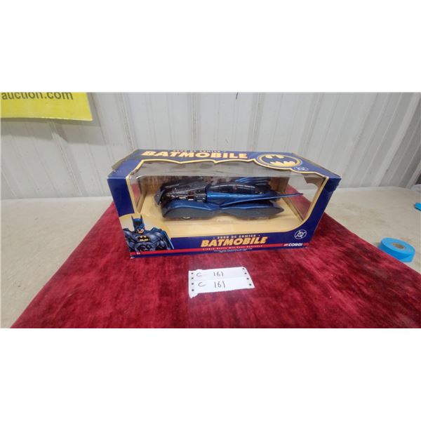 Corgi 2000 DC Comics Batmobile 1:18th Scale Die-Cast Vehicle in Original Box