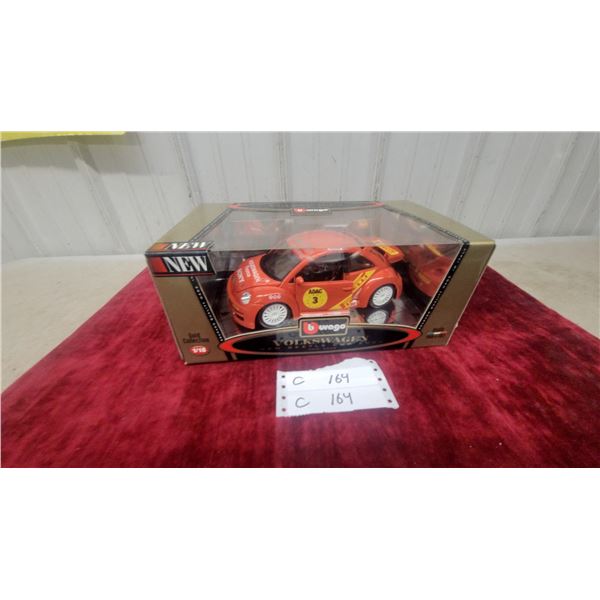 Bburago Gold Collection 1/18 Scale Volkswagen New Beetle Cup 2000 Diecast Model with Box